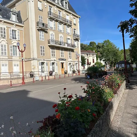 A 2 Pas Des Thermes Apartment *